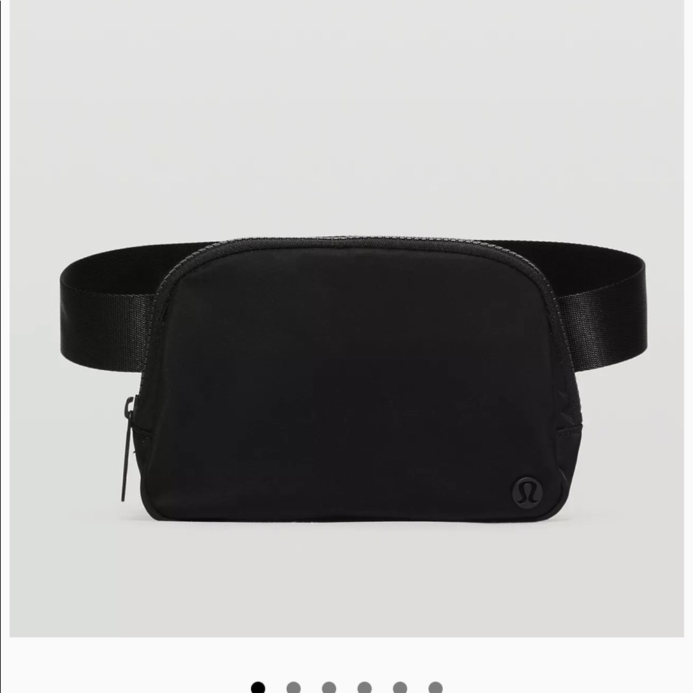 Lululemon belt bag